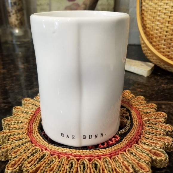 Rae Dunn By Magenta Give Thanks scented Candle New - Picture 2 of 4